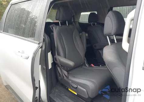 2022 Kia Carnival Lx из США, поврежденный, VIN KNDNB4H32N6175831